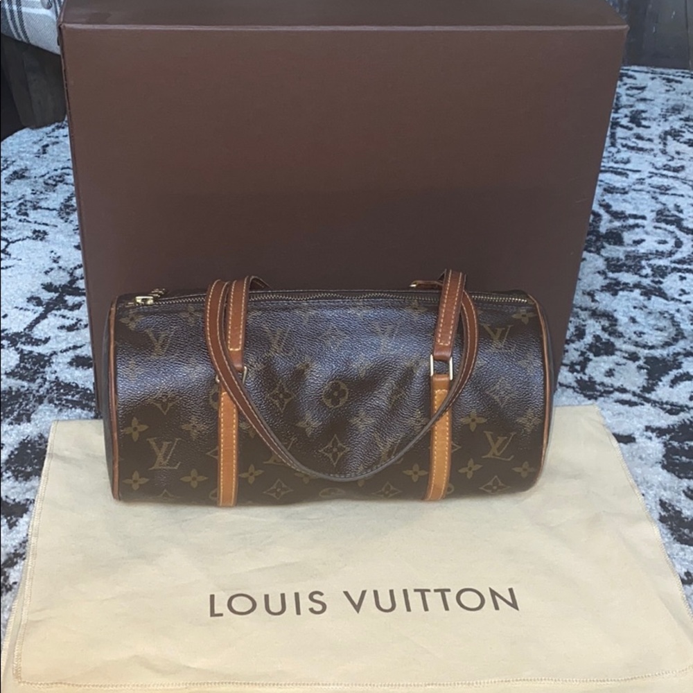 AUTHENTIC Louis Vuitton Papillon 30